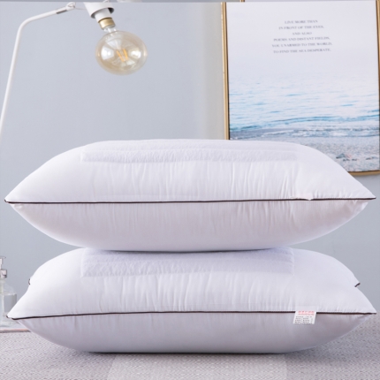 91家纺网 家纺一手货源 找家纺 兴丝露枕芯 磨毛彩条立体枕 枕芯 羽丝枕 网销赠品