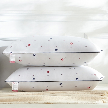 91家纺网 家纺一手货源 找家纺 兴丝露枕芯 磨毛彩条立体枕 枕芯 羽丝枕 网销赠品