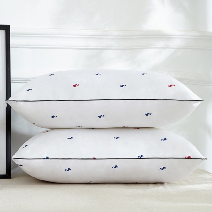 91家纺网 家纺一手货源 找家纺 兴丝露枕芯 磨毛彩条立体枕 枕芯 羽丝枕 网销赠品