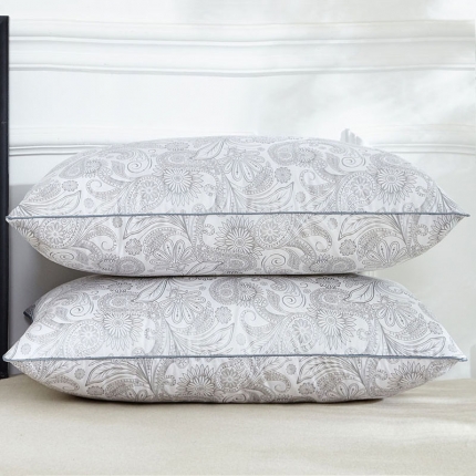 91家纺网 家纺一手货源 找家纺 兴丝露枕芯 磨毛彩条立体枕 枕芯 羽丝枕 网销赠品