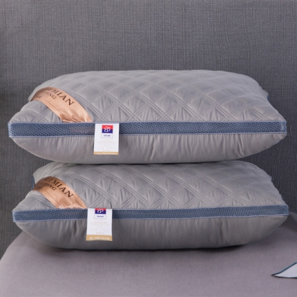 91家纺网 家纺一手货源 找家纺 兴丝露枕芯 磨毛彩条立体枕 枕芯 羽丝枕 网销赠品