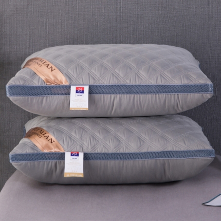 91家纺网 家纺一手货源 找家纺 兴丝露枕芯 磨毛彩条立体枕 枕芯 羽丝枕 网销赠品