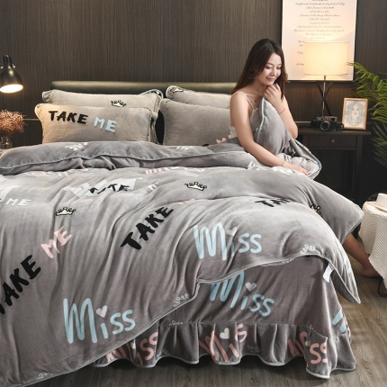 91家纺网 家纺一手货源 找家纺 佰诗特新品牛奶金貂绒 水晶床裙款加厚貂狐绒法兰绒法莱绒四件套