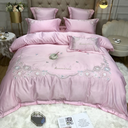 91家纺网 家纺一手货源 找家纺 祺瑞佳 2022水洗真丝全棉绣花四件套-LOVE 粉玉