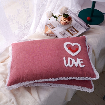 赛格时代家居 水洗棉儿童全荞麦枕头 枕芯 爱心红