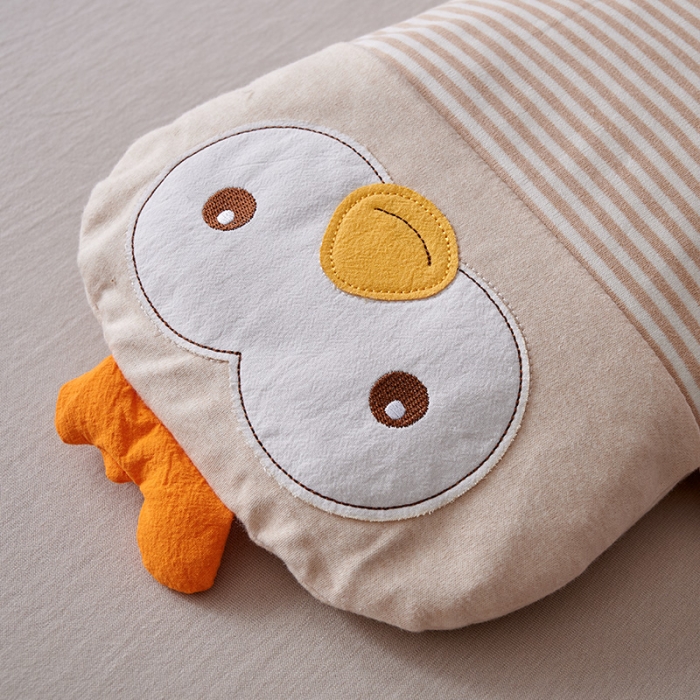 91家纺网 家纺一手货源 找家纺 赛格时代家居 全棉针织棉卡通全荞麦枕头枕芯 小鸡
