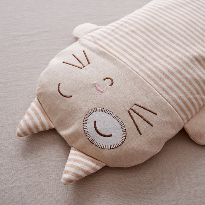 91家纺网 家纺一手货源 找家纺 赛格时代家居 全棉针织棉卡通全荞麦枕头枕芯 小猫