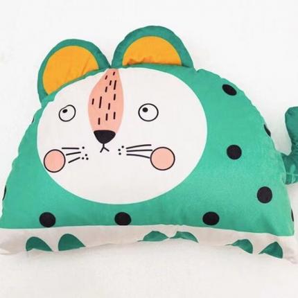小芽 2024新款靠垫 狮子靠垫