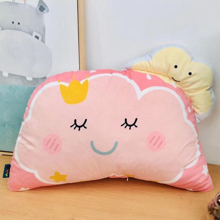 91家纺网 家纺一手货源 找家纺 小芽 2024新款靠垫 云朵靠垫