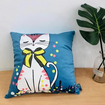 91家纺网 家纺一手货源 找家纺 小芽 2024新款抱枕 潮流女孩1