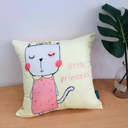 91家纺网 家纺一手货源 找家纺 小芽 2024新款抱枕 潮流女孩1