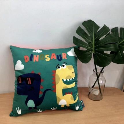 91家纺网 家纺一手货源 找家纺 小芽 2024新款抱枕 潮流女孩1