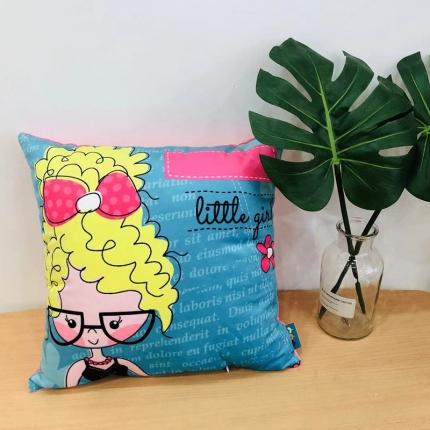 91家纺网 家纺一手货源 找家纺 小芽 2024新款抱枕 潮流女孩1