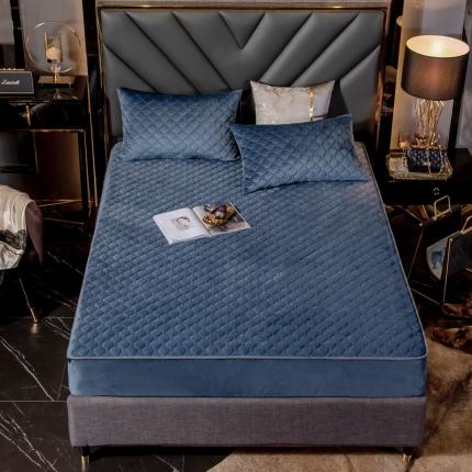 91家纺网 家纺一手货源 找家纺 （总）帅露家纺 2019新款夹棉绗缝床笠三件套