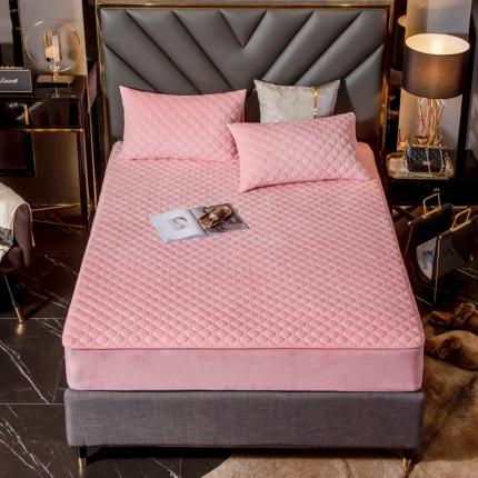 91家纺网 家纺一手货源 找家纺 （总）帅露家纺 2019新款夹棉绗缝床笠三件套