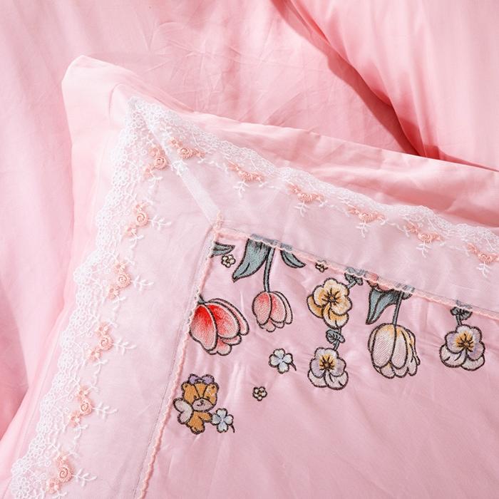 91家纺网 家纺一手货源 找家纺 雲归梦 2019新款60S长绒棉绣花四件套 花仙子粉