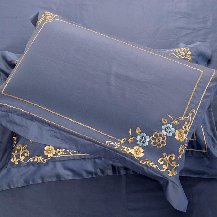 91家纺网 家纺一手货源 找家纺 雲归梦 2019新款60S长绒棉绣花四件套 恰逢花期-皇室蓝