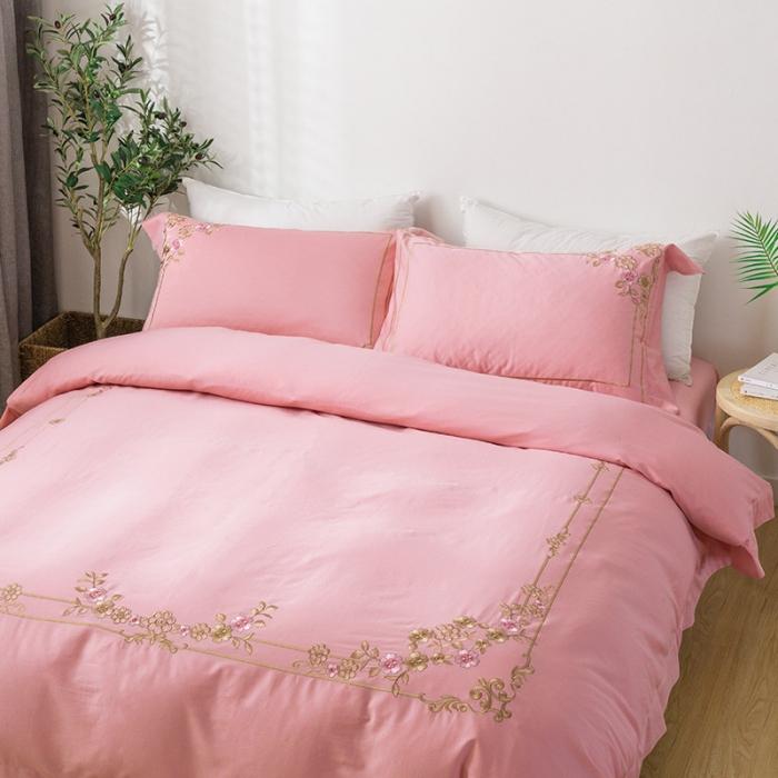 91家纺网 家纺一手货源 找家纺 雲归梦 2019新款60S长绒棉绣花四件套 恰逢花期-嫣粉
