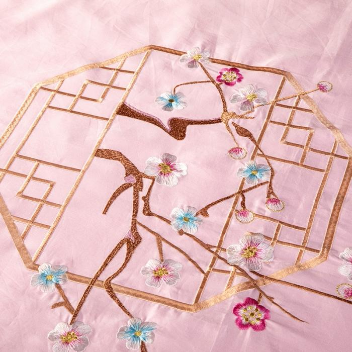 91家纺网 家纺一手货源 找家纺 雲归梦 2019新款60S长绒棉绣花四件套 庭院深深-夏日冰粉