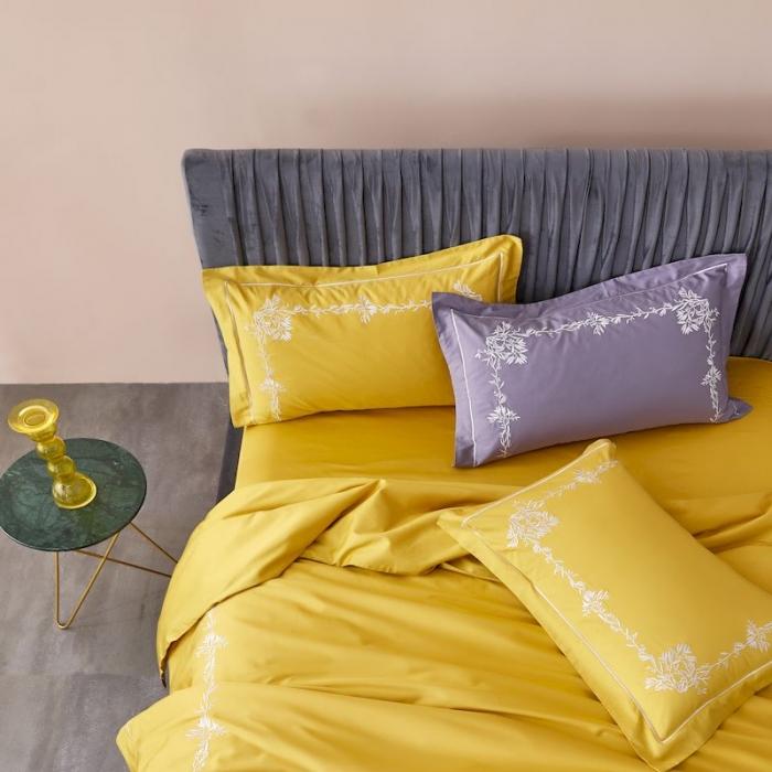 91家纺网 家纺一手货源 找家纺 涞澳 2019新款50套框绣花四件套 栀子黄