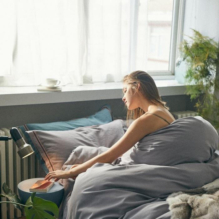 91家纺网 家纺一手货源 找家纺 涞澳家纺 2019新款2121磨毛素色带边款四件套 念夕