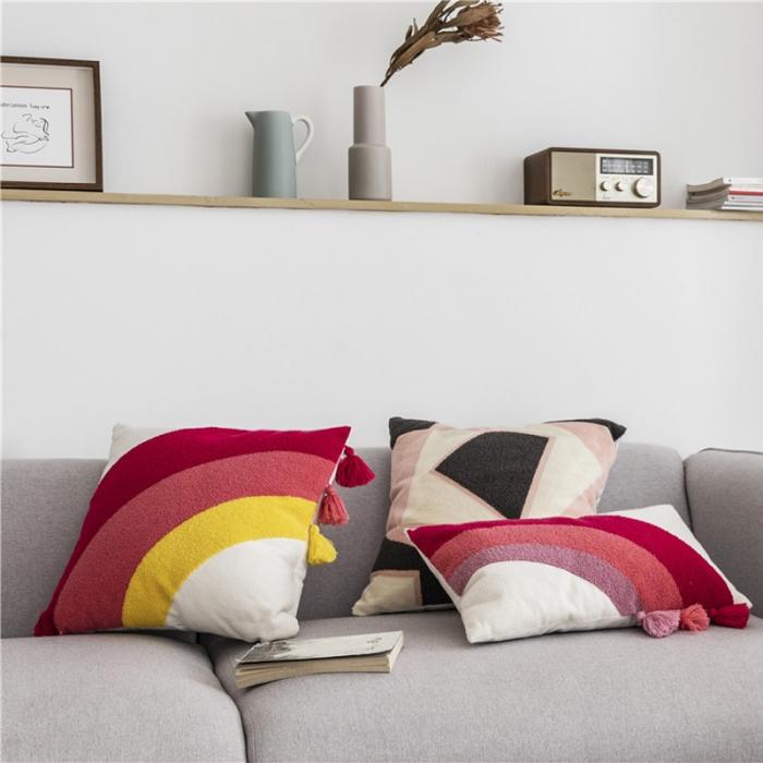 91家纺网 家纺一手货源 找家纺 （总）918家纺 新款全棉毛巾绣抱枕