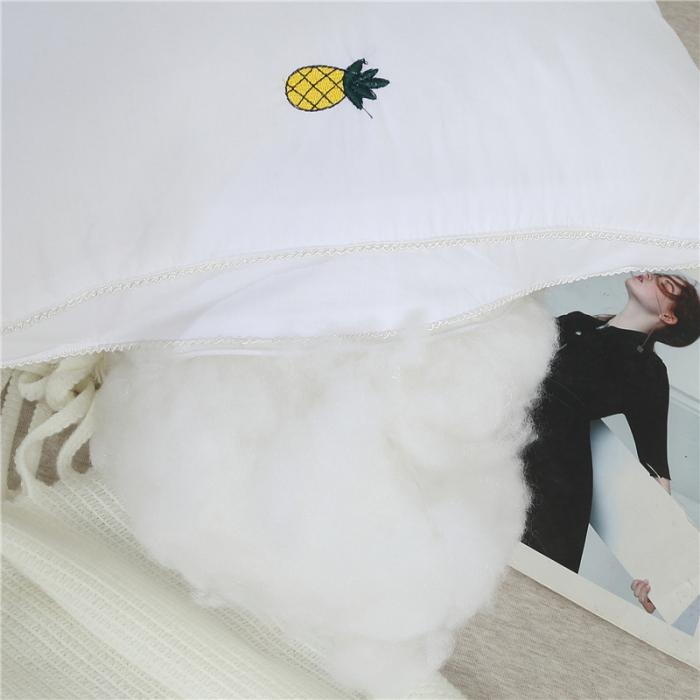 91家纺网 家纺一手货源 找家纺 天意美 2019新款全棉花边立体菠萝枕48x74cm一只