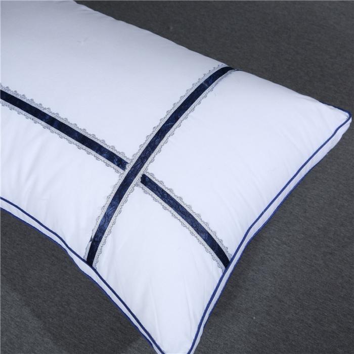 91家纺网 家纺一手货源 找家纺 （总）天意美 2019新款织带十字架枕48x74cm一只