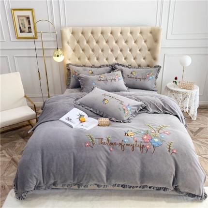 91家纺网 家纺一手货源 找家纺 （总）馨蕊家居 2021秋冬轻奢牛奶绒花韵系列四件套