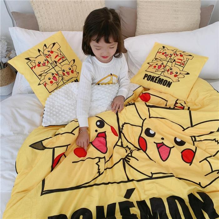 91家纺网 家纺一手货源 找家纺 星期八 2019皮卡丘系列豆豆被（模特图） 皮卡丘-2