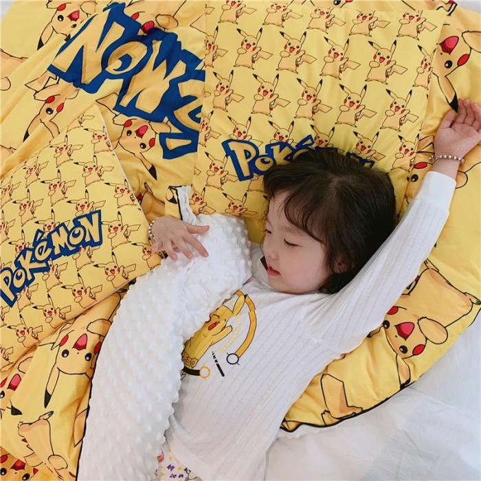 91家纺网 家纺一手货源 找家纺 星期八 2019皮卡丘系列豆豆被（模特图） 皮卡丘-3