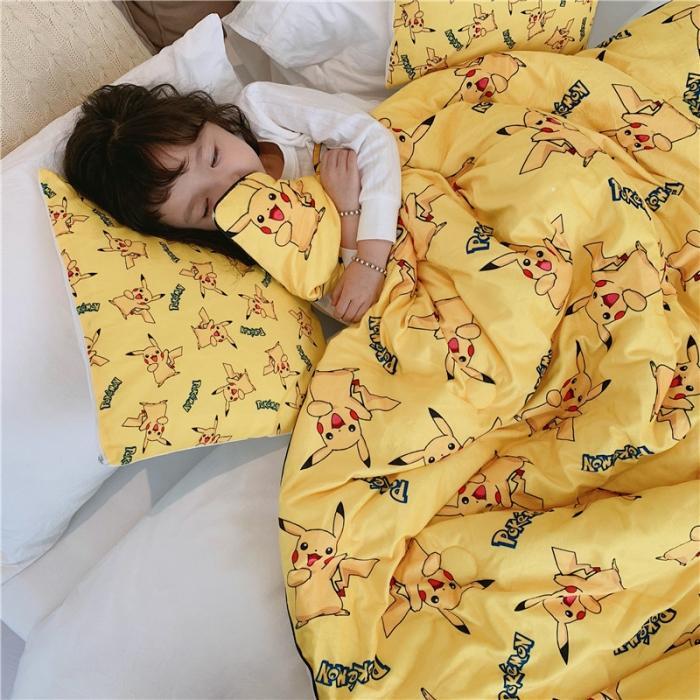 91家纺网 家纺一手货源 找家纺 星期八 2019皮卡丘系列豆豆被（模特图） 皮卡丘-4