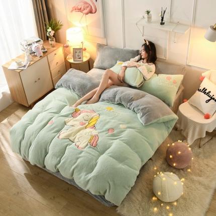 91家纺网 家纺一手货源 找家纺 （总）朗莎家纺 2019新款大版贴布绣羊羔绒保暖四件套