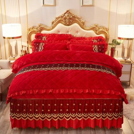 91家纺网 家纺一手货源 找家纺 情恒家纺 2025法莱绒贵族风范夹棉床裙四件套 大红