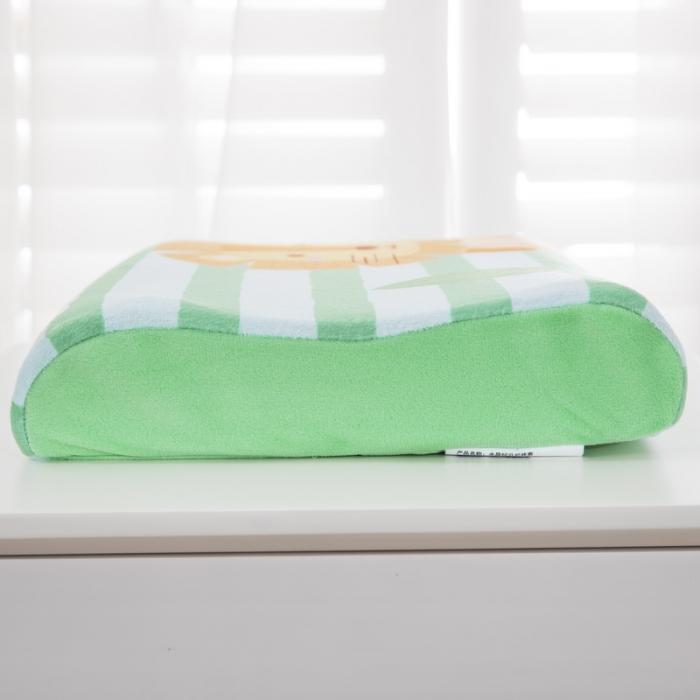 91家纺网 家纺一手货源 找家纺 乐秀家纺 2019新款超柔水晶绒乳胶枕 卡通狮子