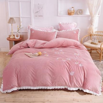 91家纺网 家纺一手货源 找家纺 漫调 2019新款宝宝绒四件套小雏菊绣花秋冬款 小雏菊-豆沙