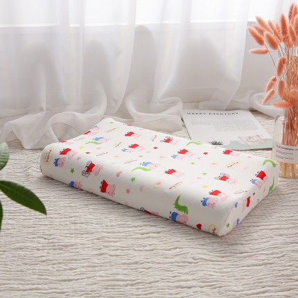 91家纺网 家纺一手货源 找家纺 网红儿童乳胶枕头促销泰国学生乳胶枕芯1-3-8-12岁护颈枕