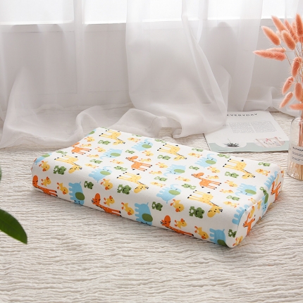 91家纺网 家纺一手货源 找家纺 网红儿童乳胶枕头促销泰国学生乳胶枕芯1-3-8-12岁护颈枕