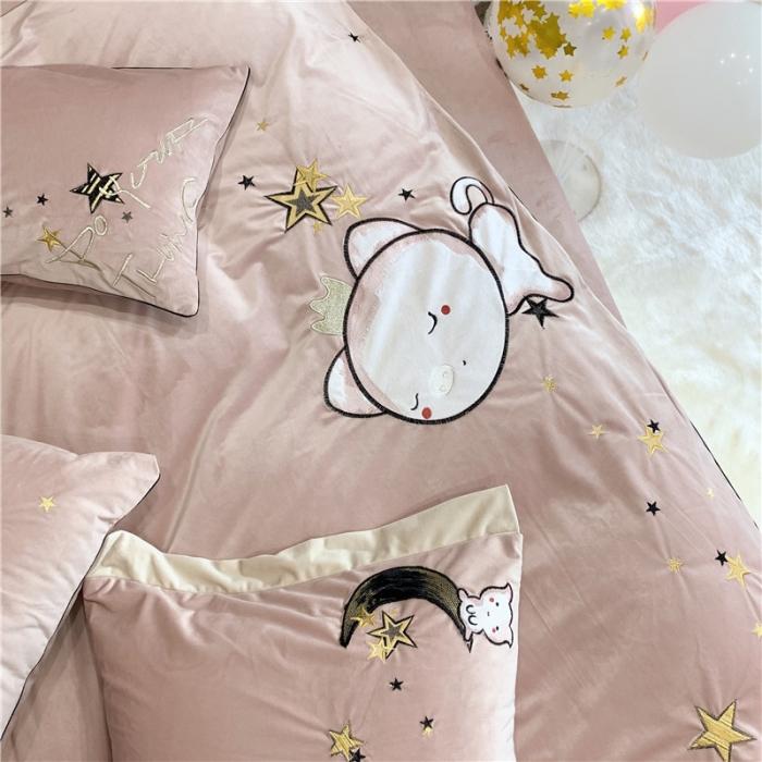 91家纺网 家纺一手货源 找家纺 馨蕊家居 2021新款牛奶绒四件套 守望星空-粉