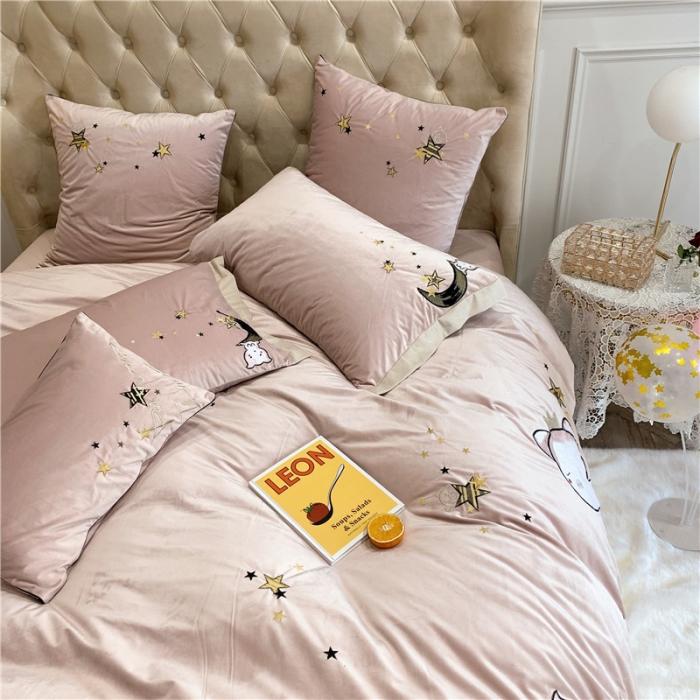 91家纺网 家纺一手货源 找家纺 馨蕊家居 2021新款牛奶绒四件套 守望星空-粉