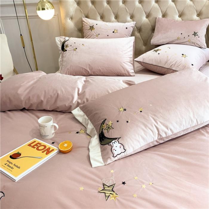 91家纺网 家纺一手货源 找家纺 馨蕊家居 2021新款牛奶绒四件套 守望星空-粉