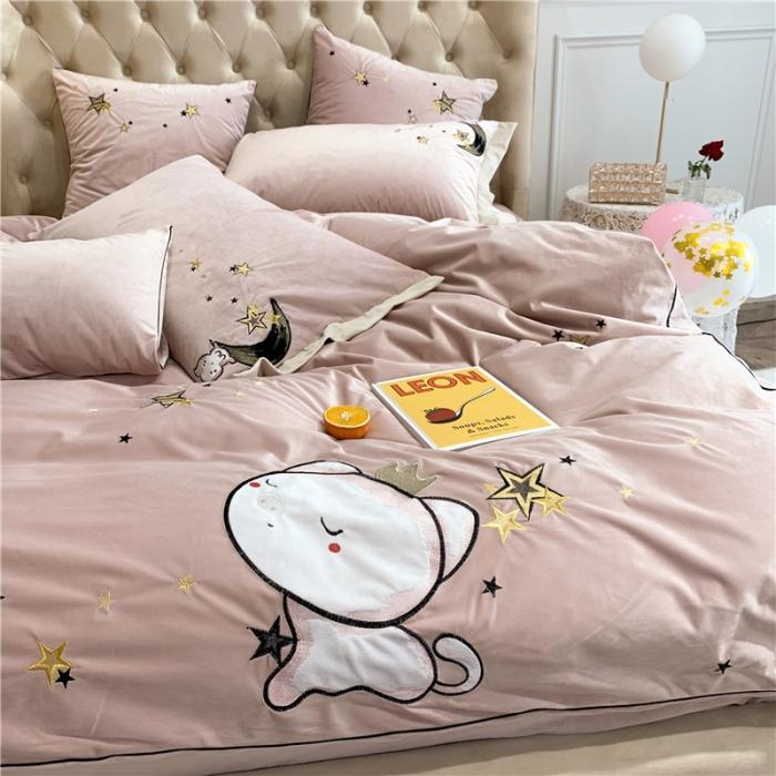 91家纺网 家纺一手货源 找家纺 馨蕊家居 2021新款牛奶绒四件套 守望星空-粉
