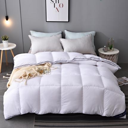 91家纺网 家纺一手货源 找家纺 德芙家纺 2019新款臻品立体羽丝绒被