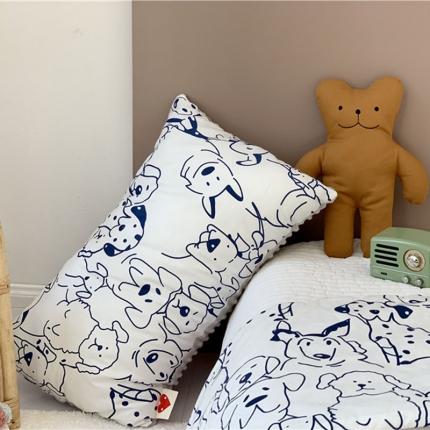 91家纺网 家纺一手货源 找家纺 （总）星期八 2019新款ins双面豆豆安抚枕30*50cm