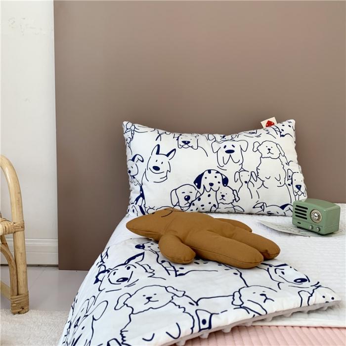 91家纺网 家纺一手货源 找家纺 星期八2019新款ins双面豆豆安抚枕30*50cm萌狗派对