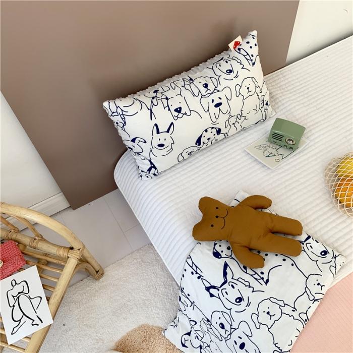 91家纺网 家纺一手货源 找家纺 星期八2019新款ins双面豆豆安抚枕30*50cm萌狗派对