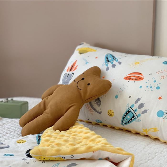 91家纺网 家纺一手货源 找家纺 星期八 2019新款ins双面豆豆安抚枕30*50cm 星球