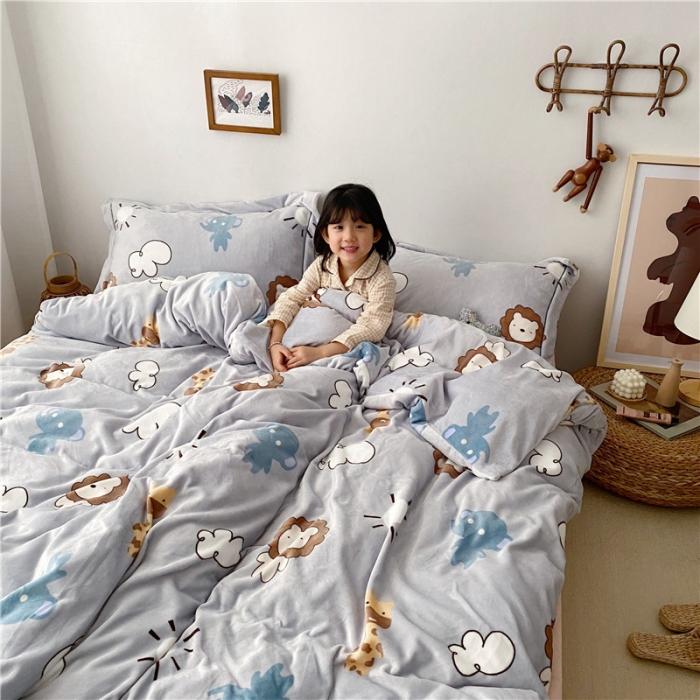 91家纺网 家纺一手货源 找家纺 时年 2019牛奶绒印花保暖四件套童模图 动物伙伴