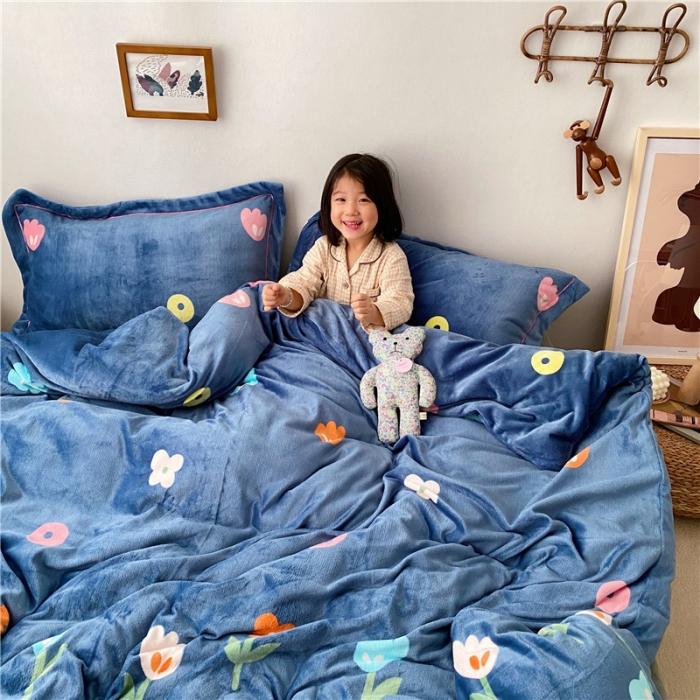 91家纺网 家纺一手货源 找家纺 时年 2019牛奶绒印花保暖四件套童模图 露娜