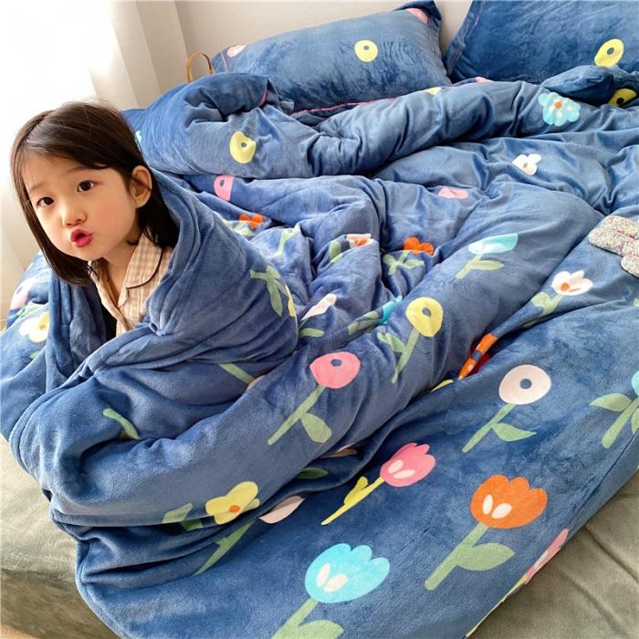 91家纺网 家纺一手货源 找家纺 时年 2019牛奶绒印花保暖四件套童模图 露娜